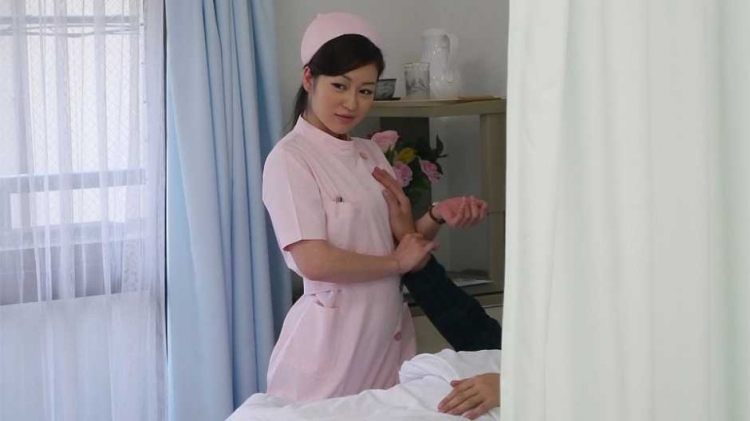 Maria Ono is a kind nurse that sucks each one of her patient’s cocks