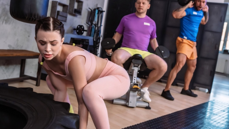 Hardcore big dick threesome in gym
