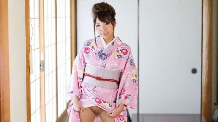 Kimono Beauty Kanon