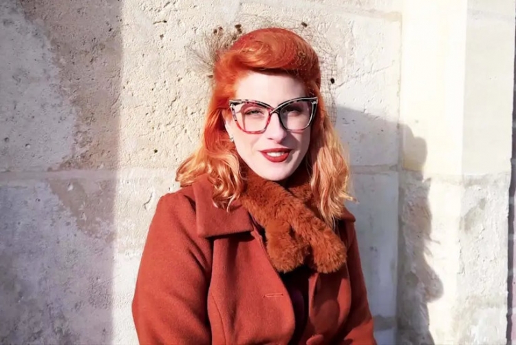 31 Years Old, from Annecy