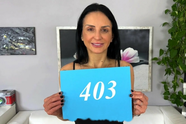 Sexy Latina Makes Guy Very Hard In Casting