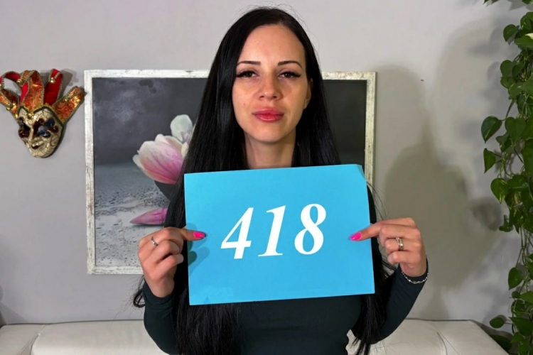 Sexy Areta Ridera Shows Off Her Hot Body