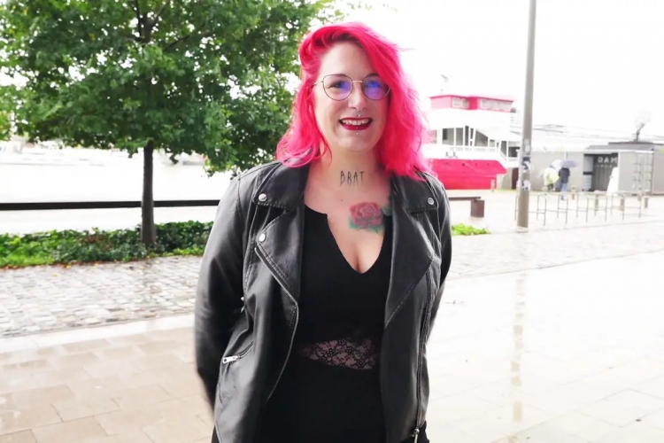 Lody, 35 Years Old, From Bordeaux!